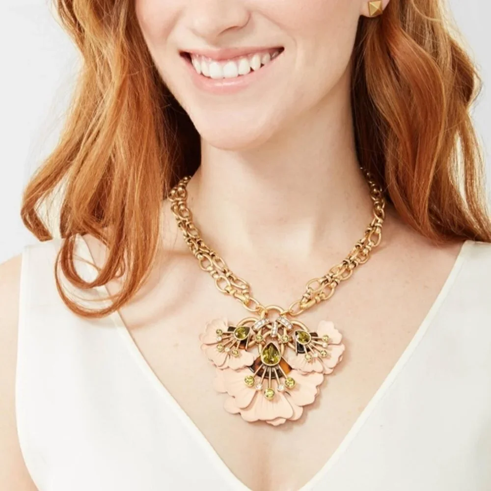 Stella and Dot Rory Statement Jeweled Pendant Necklace